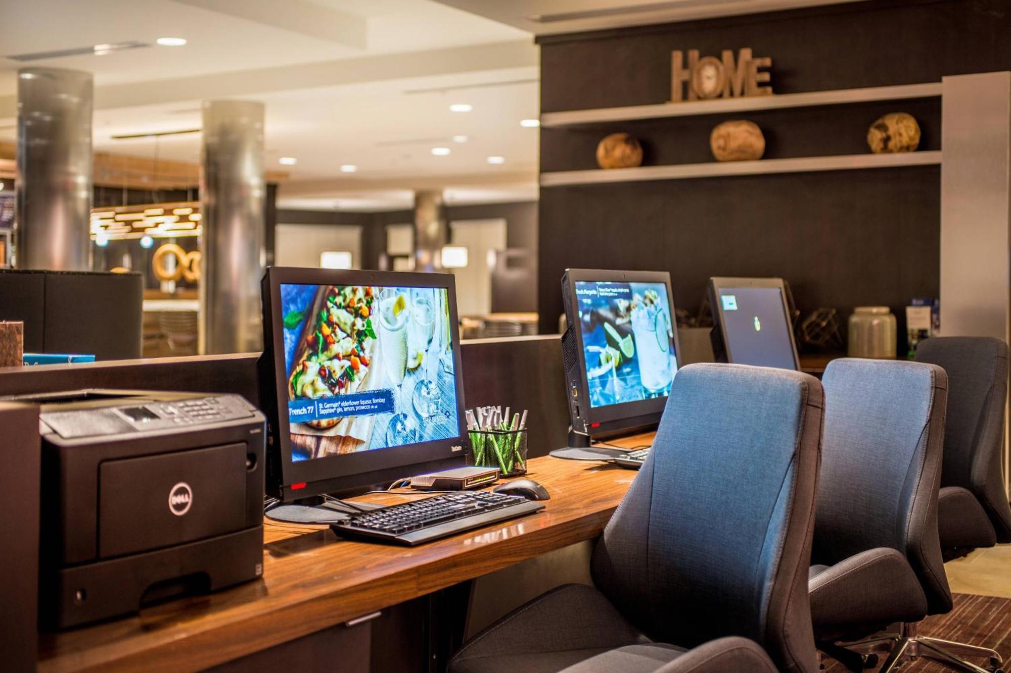 Courtyard By Marriott Detroit Farmington Hotell Farmington Hills Eksteriør bilde